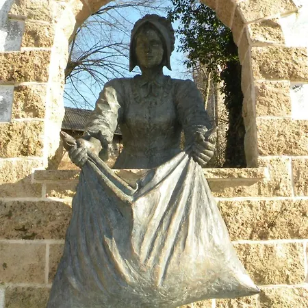 Hollestuebchen 아파트